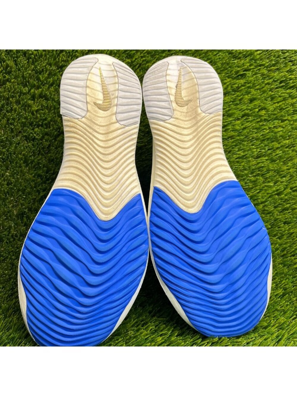 Nike ZoomX Streakfly Premium Mens Size 9 White Volt Blue Running Shoes Sneakers - Picture 9 of 12
